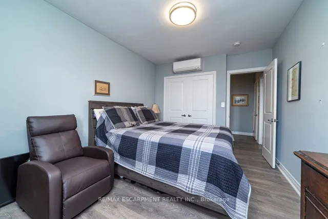 Additional image 6 of 350 CONCESSION St Unit 603