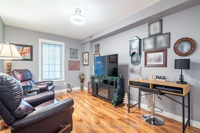 Additional image 32 of 980 Golf Links Rd Unit 107