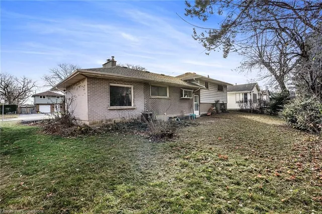 Additional image 38 of 140 West 35th St