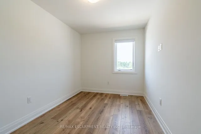 Additional image 11 of 11 Raspberry Lane