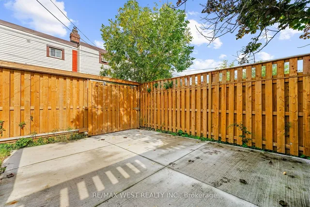 Additional image 40 of 110 Avondale St