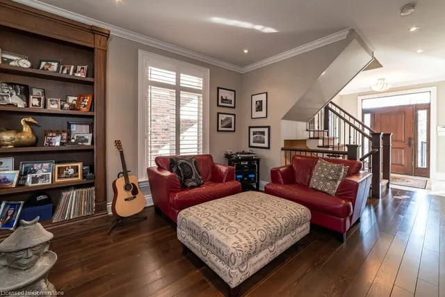 Additional image 11 of 67 Alma St