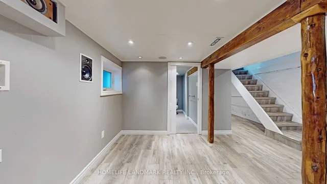 Additional image 29 of 18 Erindale Ave