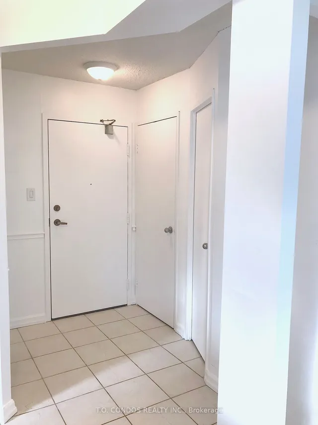 Additional image 14 of 633 Bay St Unit 511