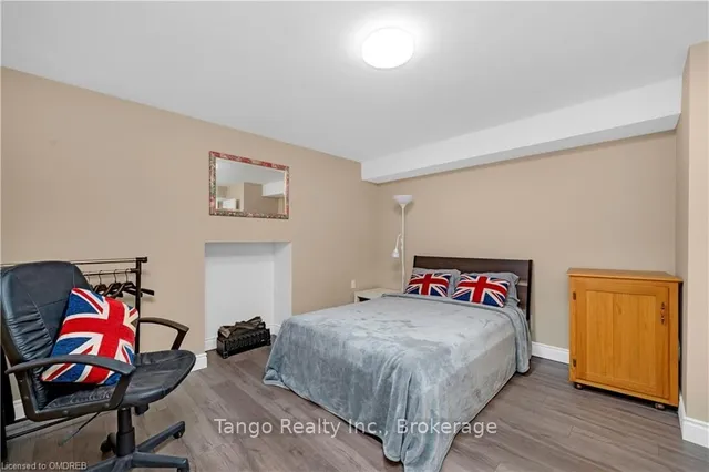 Additional image 30 of 6739 FIFTH Line