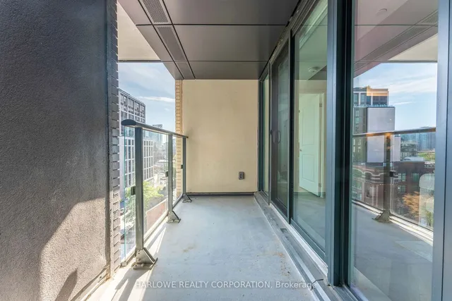 Additional image 38 of 543 Richmond St Unit 713