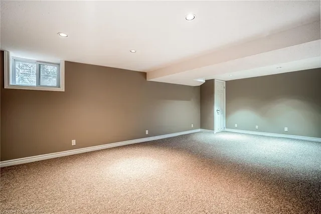 Additional image 31 of 16 Durham Rd