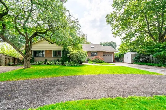 Additional image 2 of 702 KING Rd