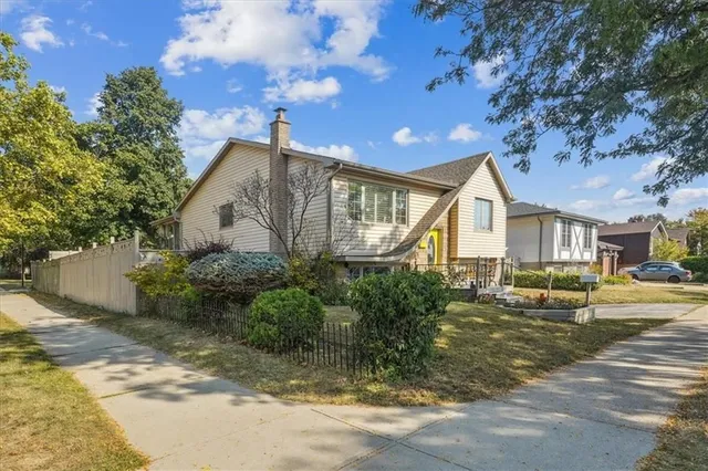 Additional image 36 of 3245 PALMER Dr