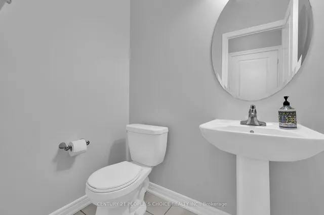 Additional image 35 of 38 Narbonne Cres