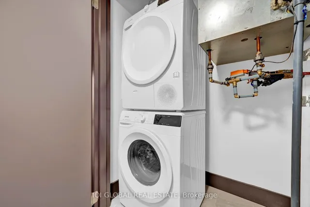 Additional image 19 of 121 King St Unit 404