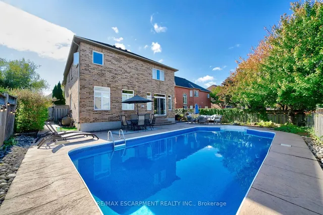 Additional image 12 of 143 Valmont St