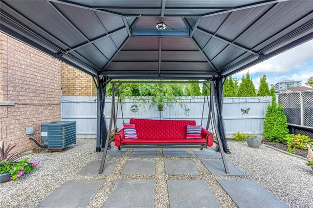 Additional image 39 of 199 Mcknight Ave