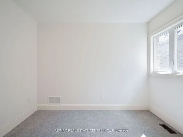 Additional image 25 of 1555 Severn Dr