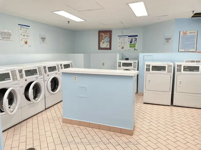 Additional image 21 of 150 Alton Towers Circ Unit 1714