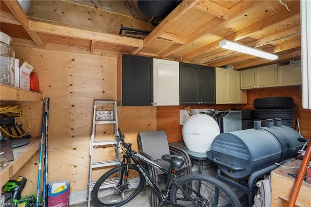 Additional image 35 of 67 Burton St