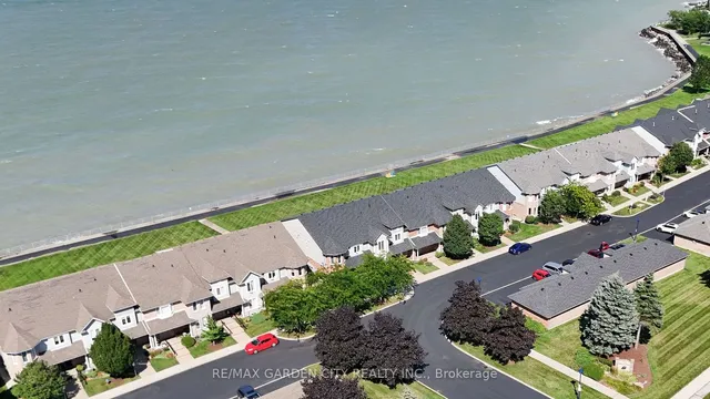 Additional image 38 of 515 North Service Rd Unit 23