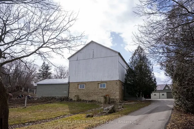 Additional image 27 of 8546 Appleby Line