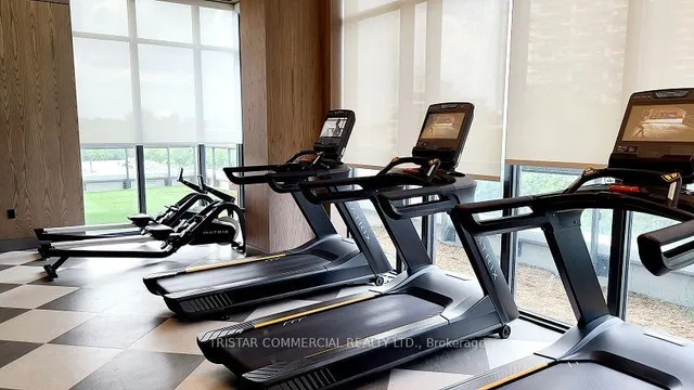 Additional image 16 of 30 Inn On The Park Dr Unit 3910