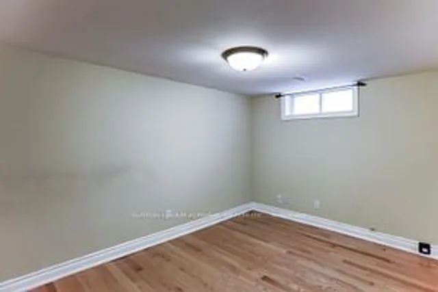 Additional image 35 of 109 Cayuga Ave