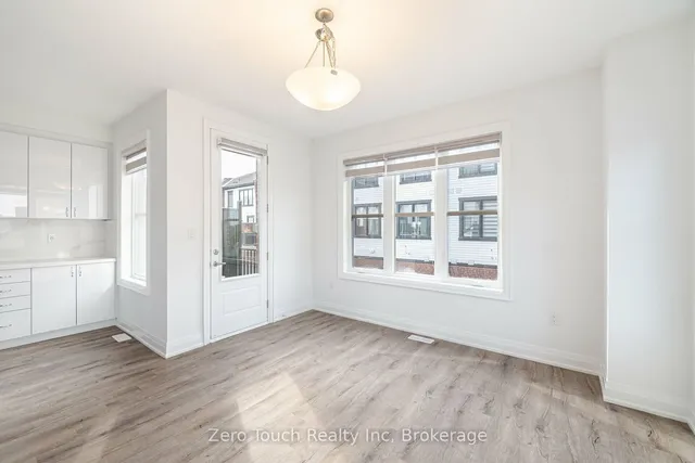 Additional image 34 of 980 Logan Dr Unit 14