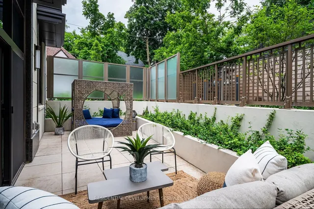 Additional image 8 of 1 Strathgowan Ave Unit 104