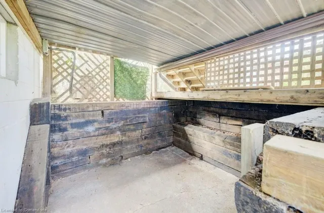 Additional image 47 of 582 Chamberlain Rd