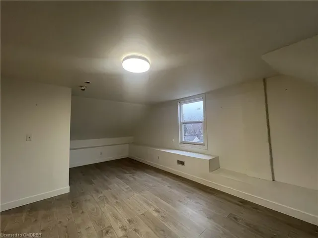 Additional image 23 of 49 Fairleigh Ave