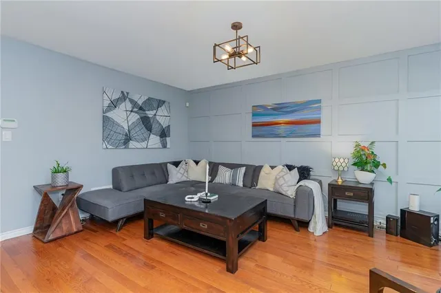 Additional image 8 of 3247 STEEPLECHASE Dr