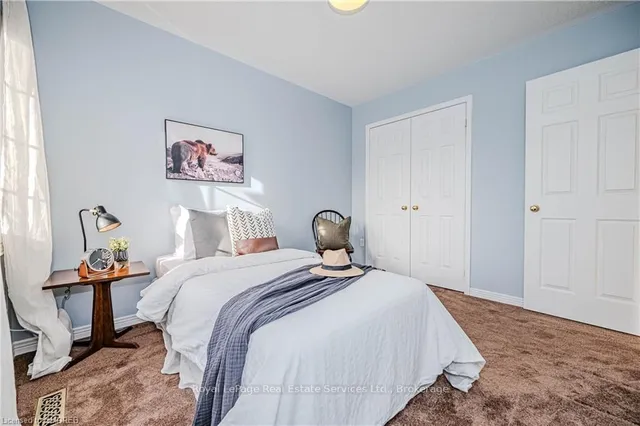 Additional image 24 of 2105 BERWICK Dr Unit 7