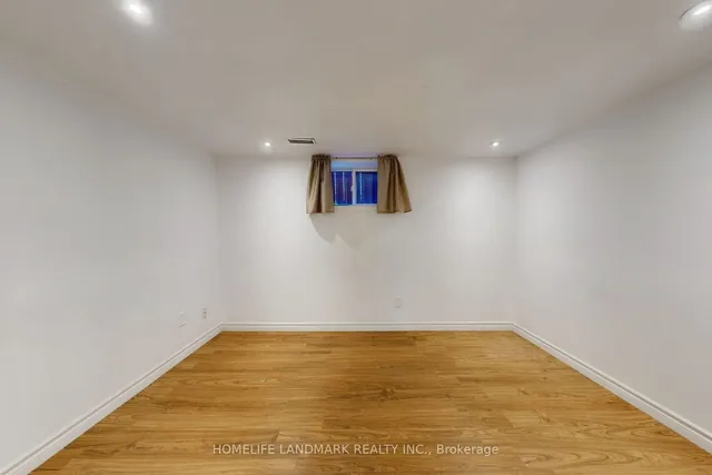 Additional image 10 of 552 Queen Victoria Dr