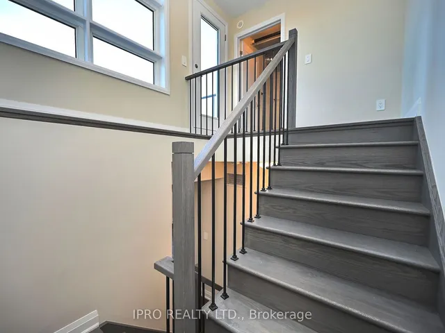 Additional image 29 of 1573 Rose Way Unit 121