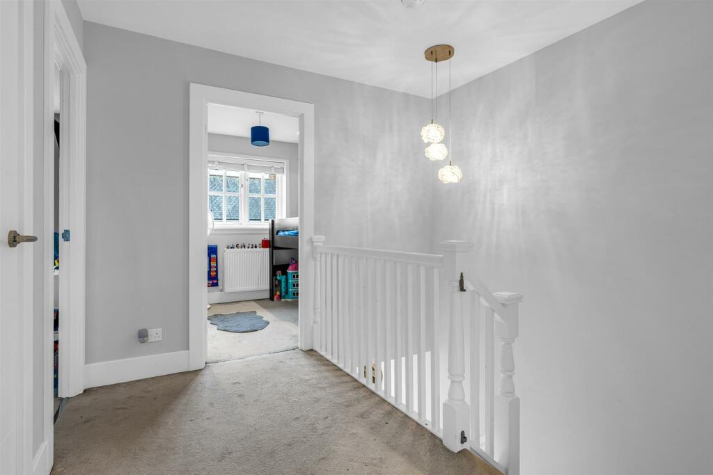 Additional image 15 of Welwyn Hall Gardens, Welwyn