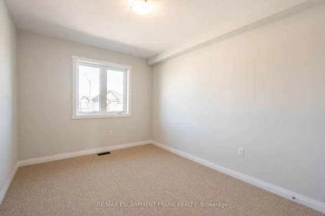 Additional image 32 of 237 Lormont Blvd