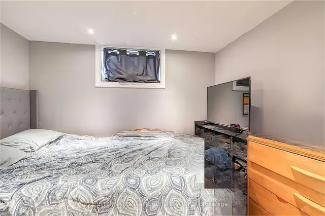 Additional image 24 of 113 West 5th St