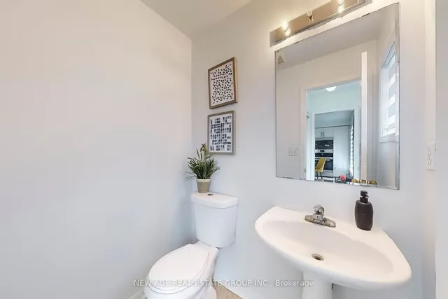 Additional image 16 of 1506 Harwood Dr