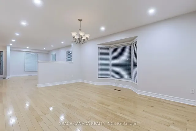 Additional image 8 of 2200 Irving St