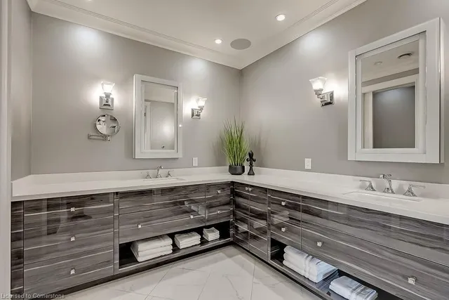 Additional image 10 of 445 Elizabeth St Unit PH1