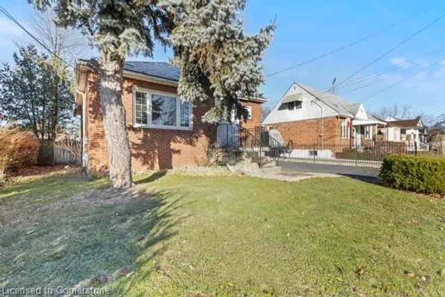 Additional image 2 of 50 West 4th St