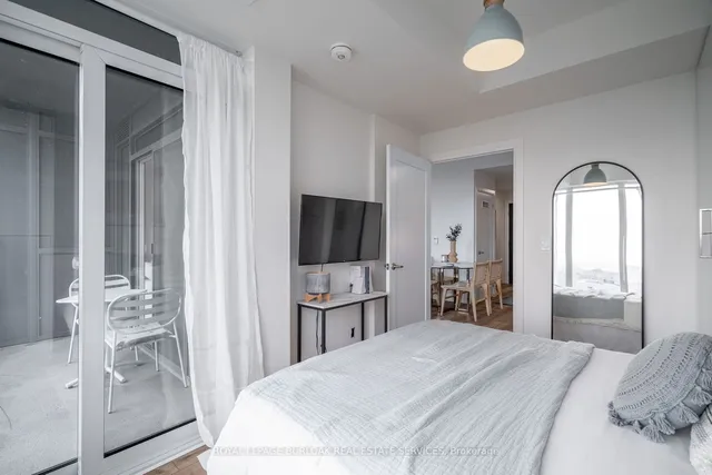 Additional image 17 of 500 Brock Ave Unit 1301