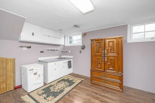 Additional image 20 of 61 Felker Ave