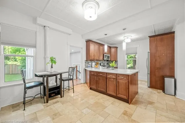 Additional image 13 of 89 Lynden Rd