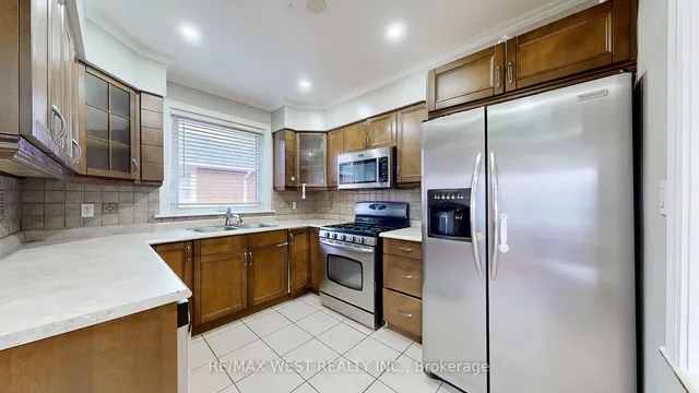 Additional image 17 of 15 Darcy Crt
