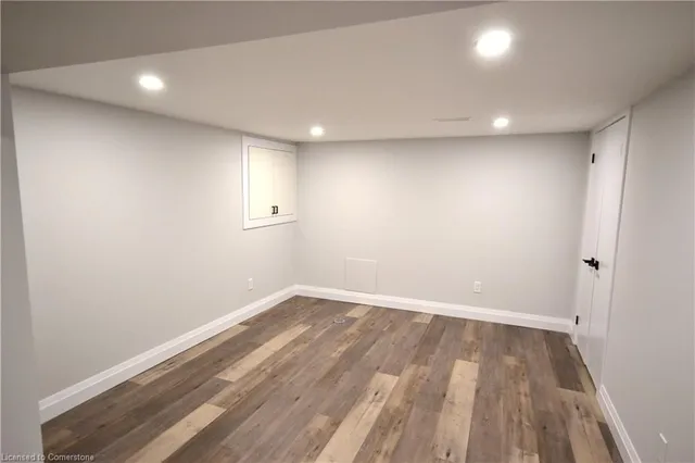 Additional image 28 of 66 Dundurn St