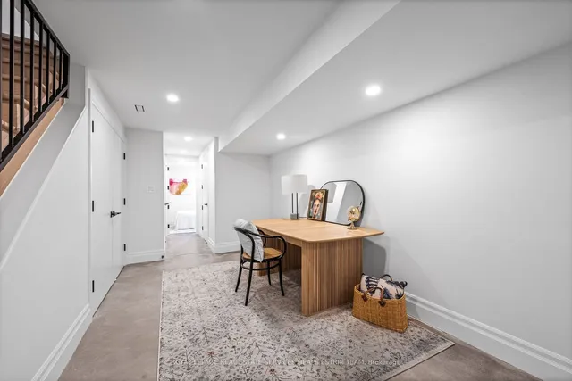 Additional image 35 of 112 Givins St