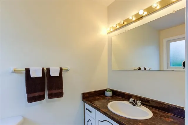 Additional image 18 of 2141 CARTIER Cres