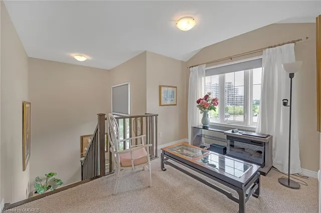 Additional image 20 of 93 Southshore Crescent