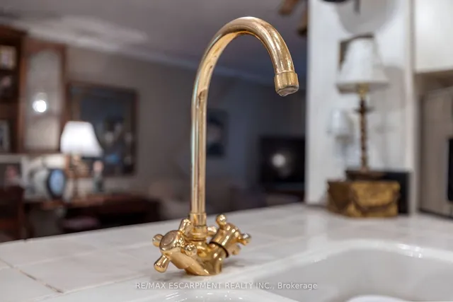 Additional image 30 of 53 Lovers Lane