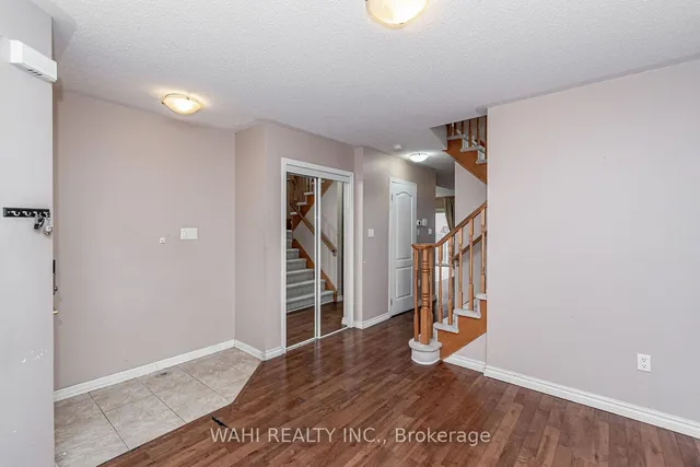Additional image 9 of 907 Zelinsky Cres