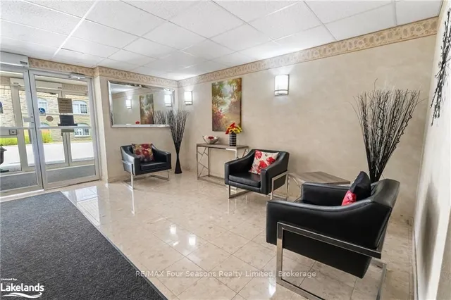 Additional image 3 of 216 PLAINS Rd Unit A405